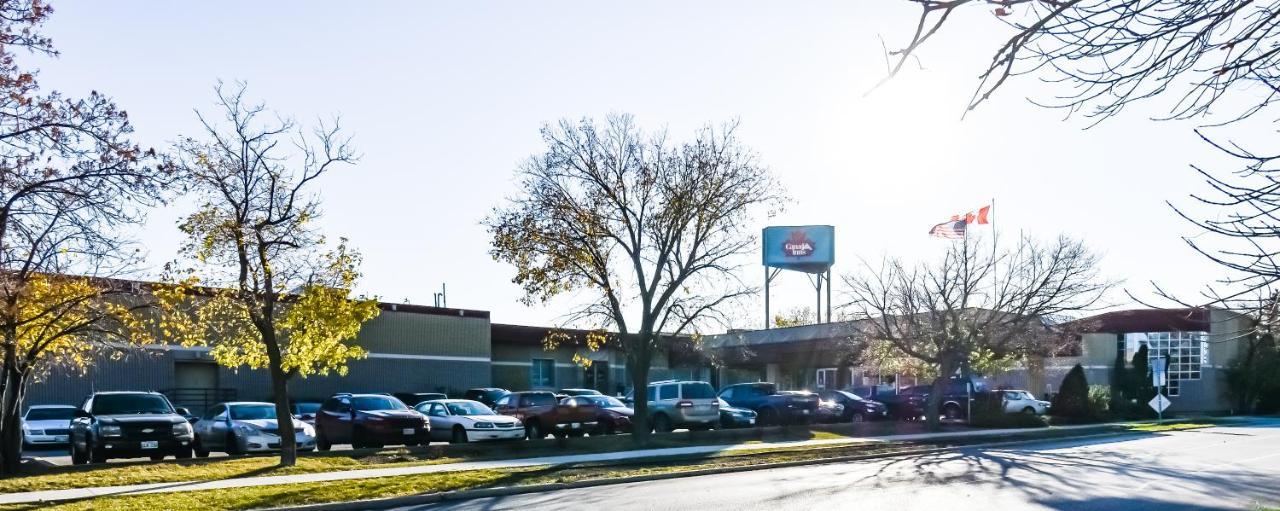 Canad Inns Destination Centre Windsor Park Winnipeg Exterior photo